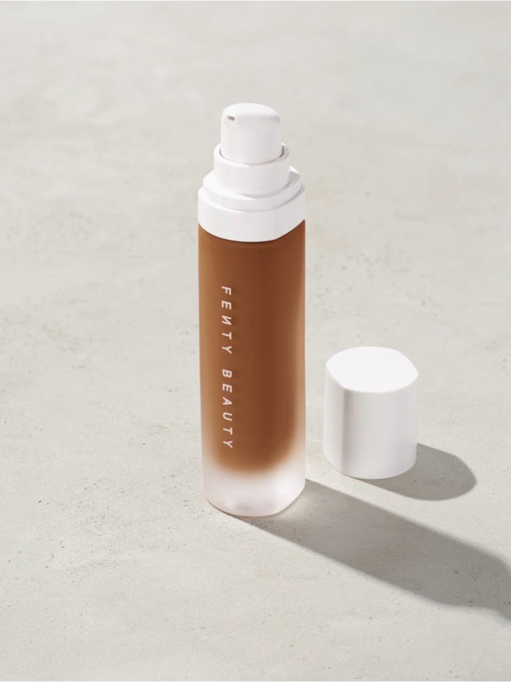 ✨Fenty Beauty✨ PRO FILT'R SOFT MATTE LONGWEAR FOUNDATION - Picture 1 of 5
